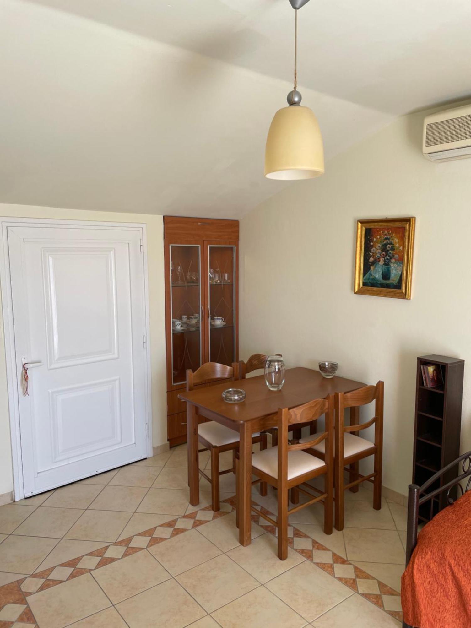 La Soffitta Di Bampina Apartman Perivóli Kültér fotó