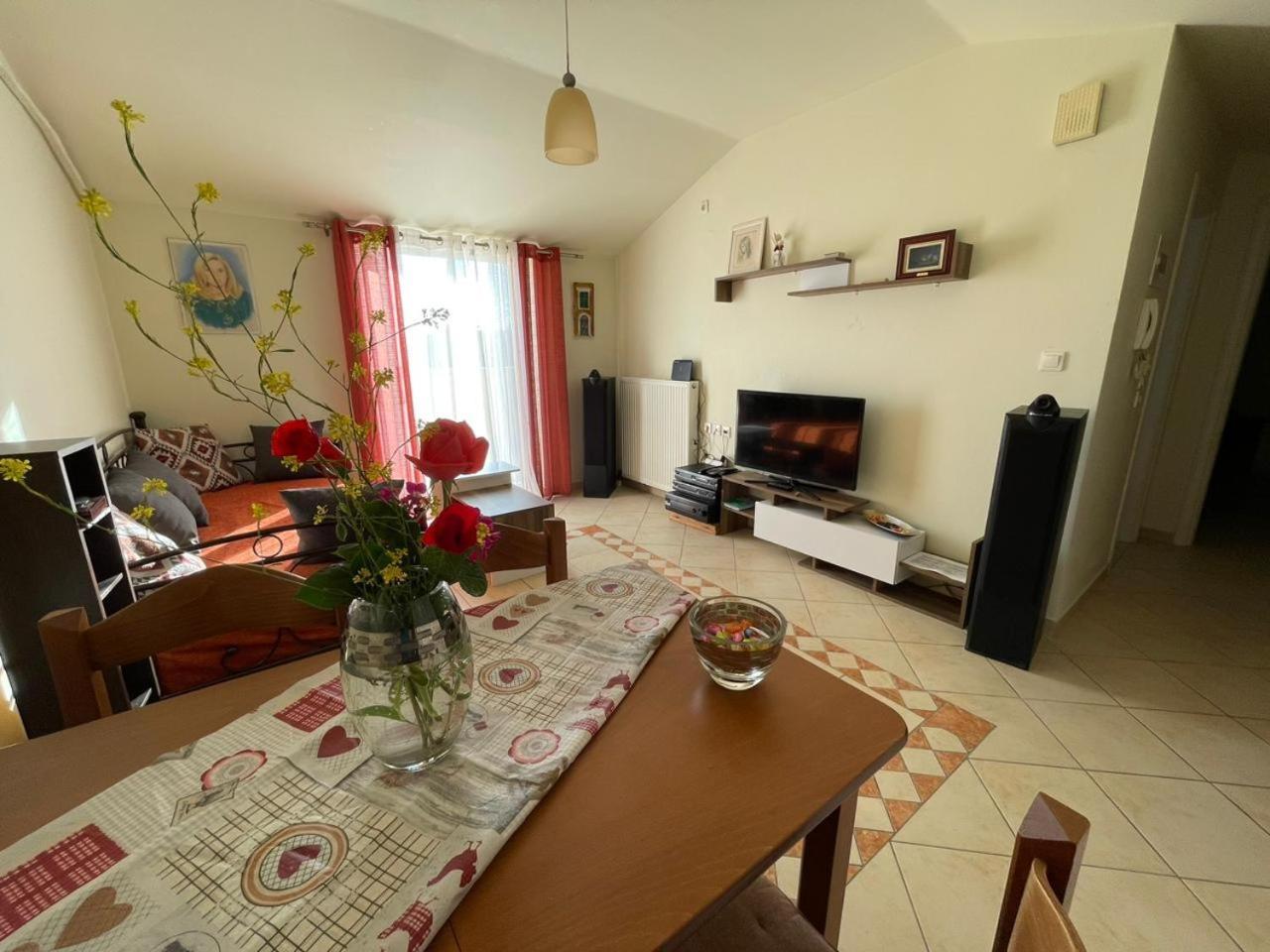 La Soffitta Di Bampina Apartman Perivóli Kültér fotó