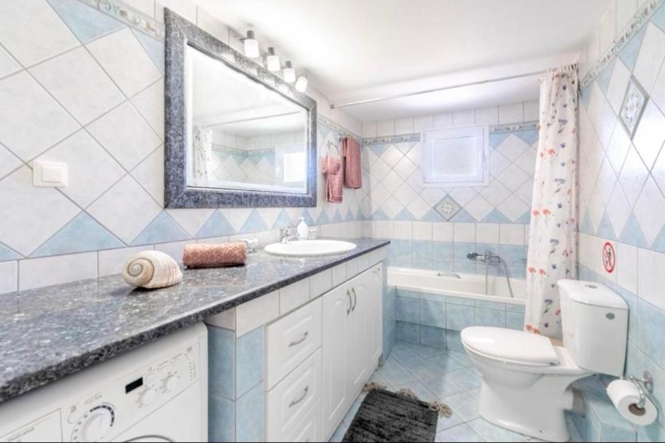 La Soffitta Di Bampina Apartman Perivóli Kültér fotó