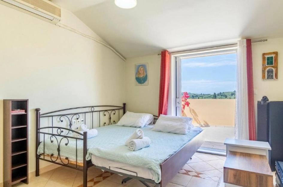 La Soffitta Di Bampina Apartman Perivóli Kültér fotó